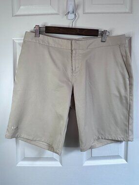 Under Armour Performance Women's Size 12 Khaki Golf Shorts